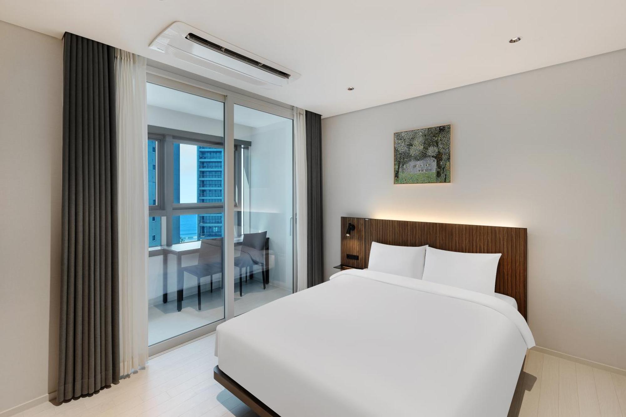 Newcz Haeundae Residence ปูซาน ภายนอก รูปภาพ