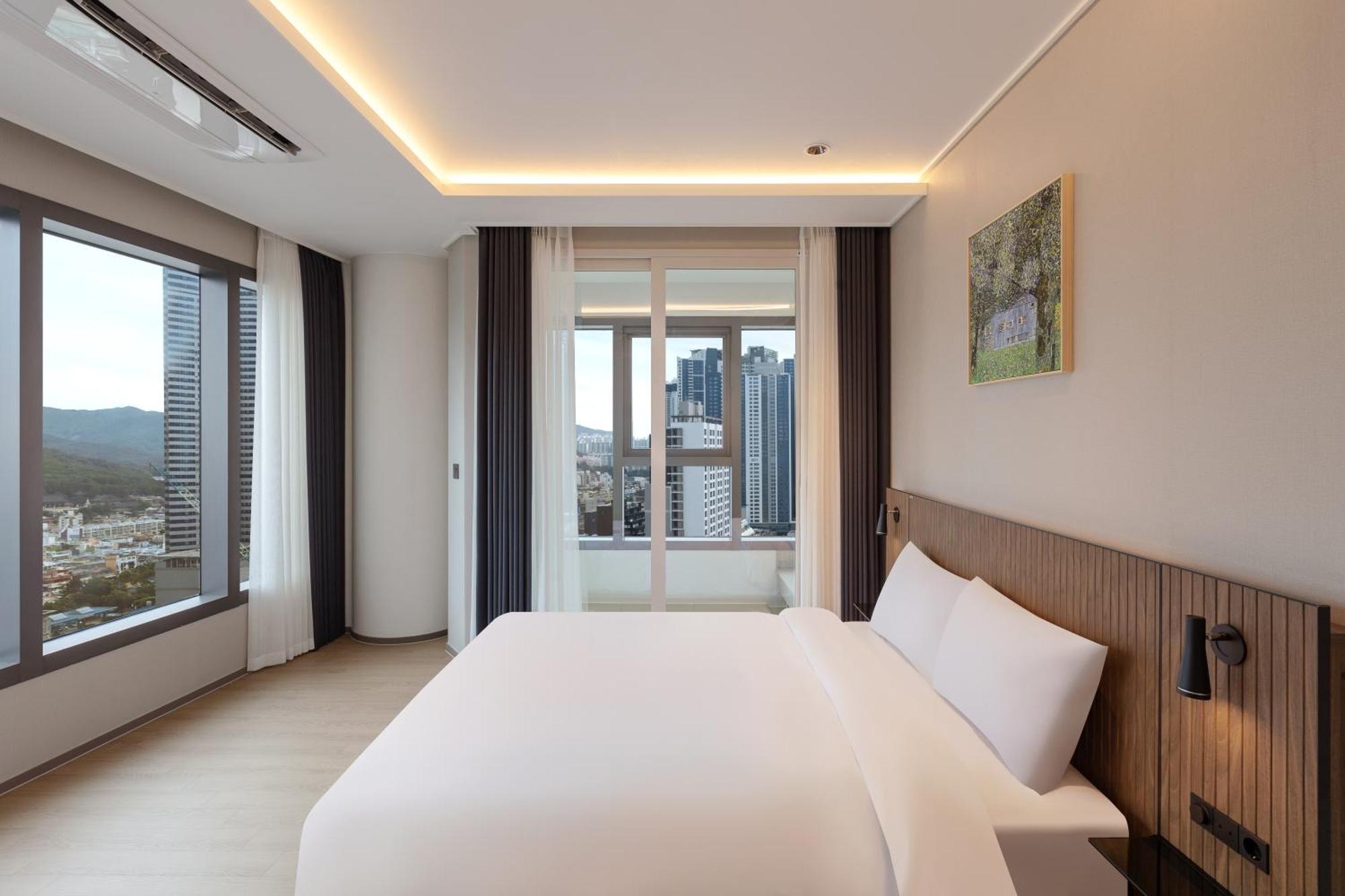 Newcz Haeundae Residence ปูซาน ภายนอก รูปภาพ