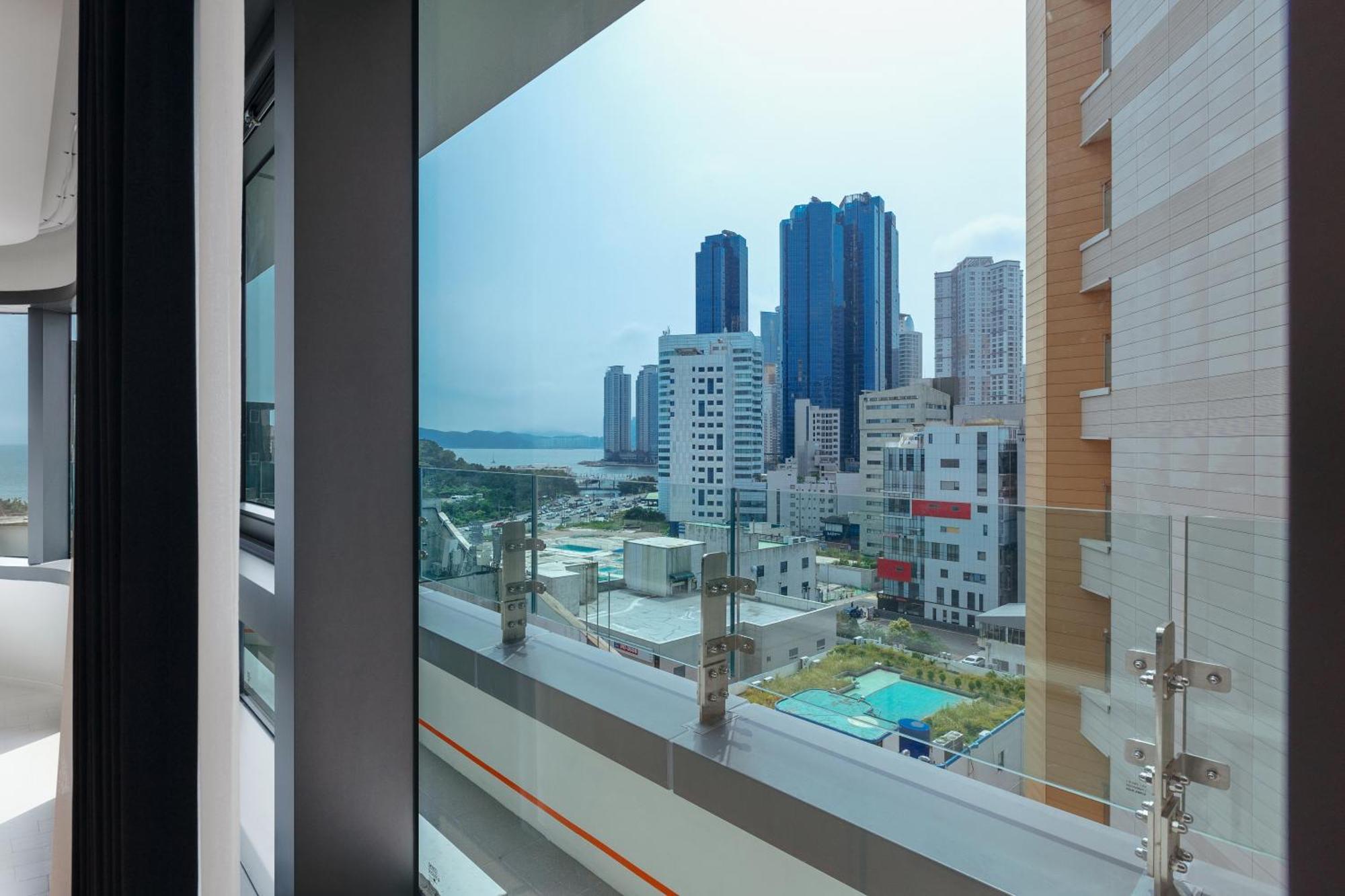 Newcz Haeundae Residence ปูซาน ภายนอก รูปภาพ