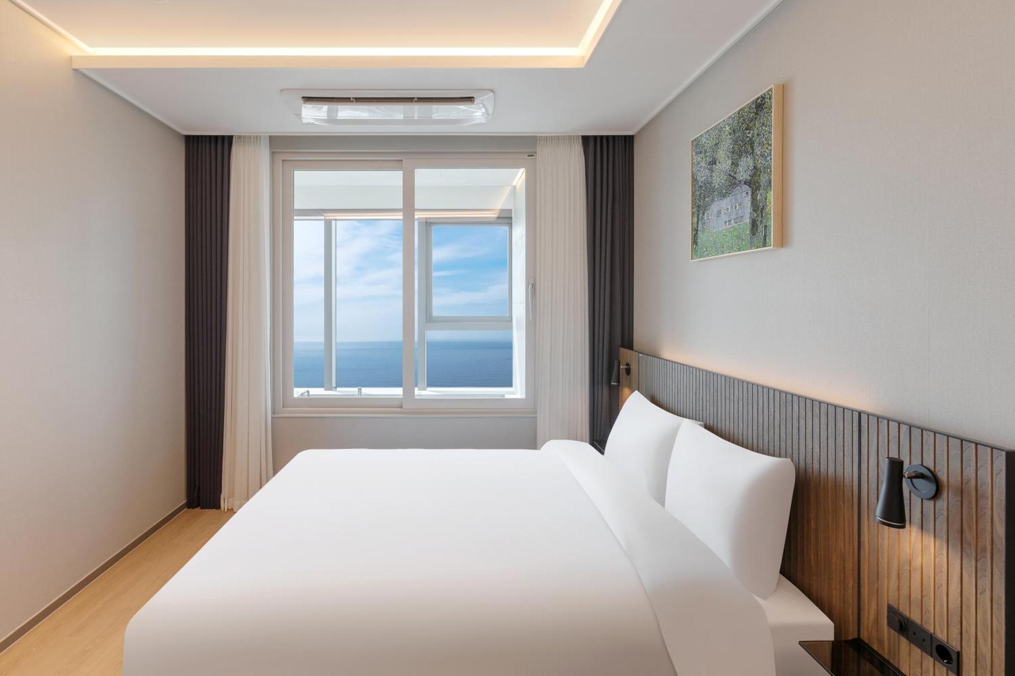 Newcz Haeundae Residence ปูซาน ภายนอก รูปภาพ